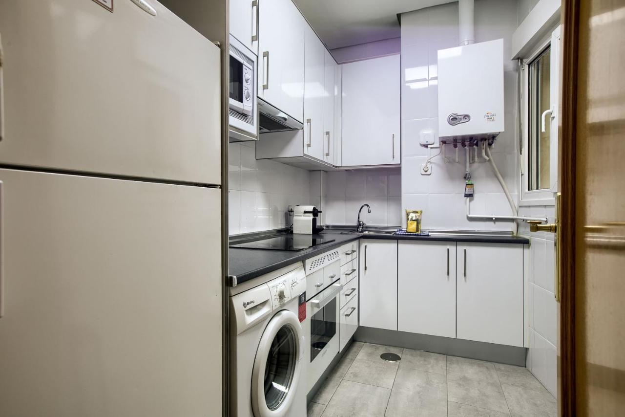 Apartament Charming Elegant Gran Via Madryt Zewnętrze zdjęcie
